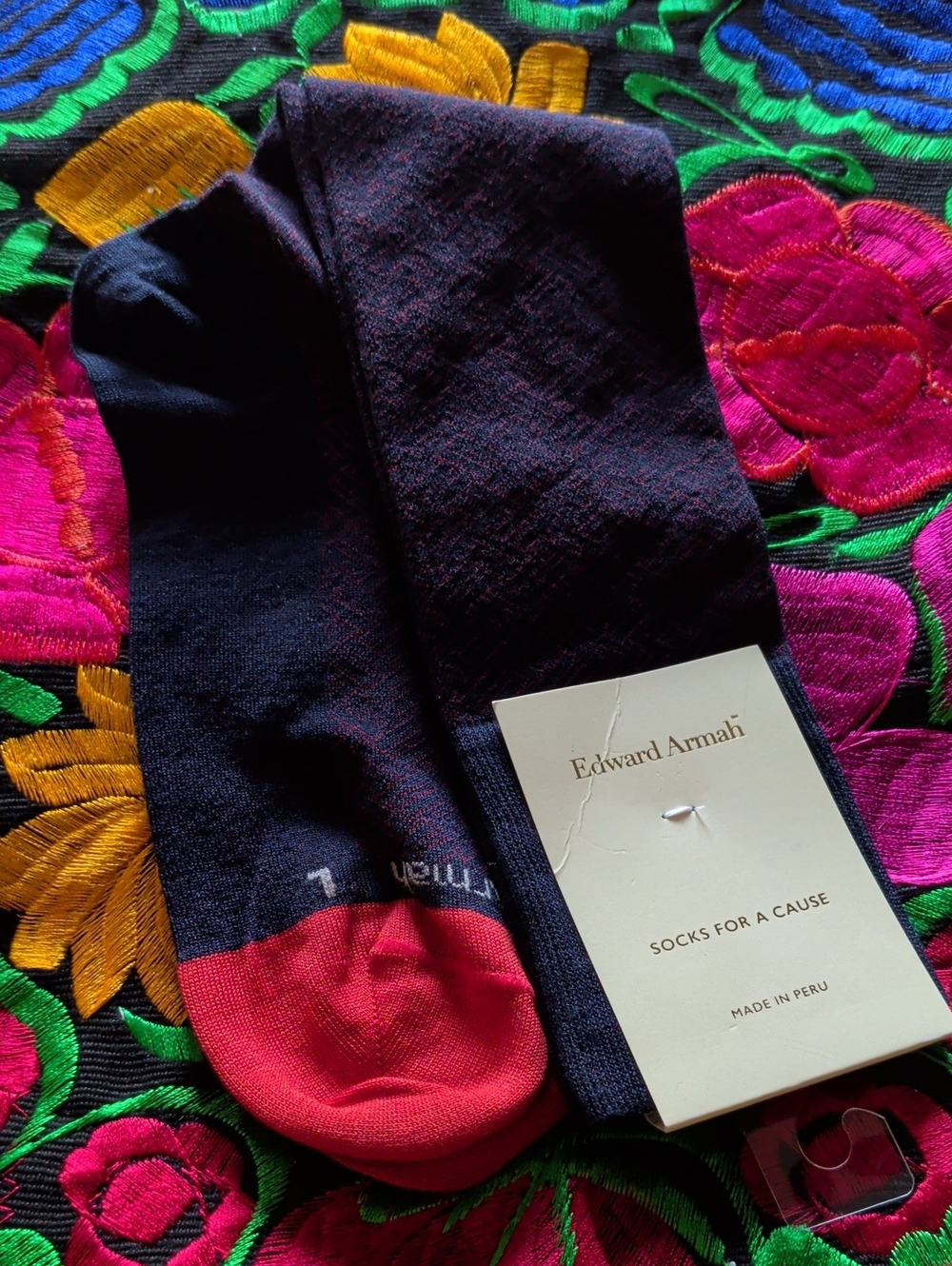 Men’s Navy Socks with Red Toe Accent